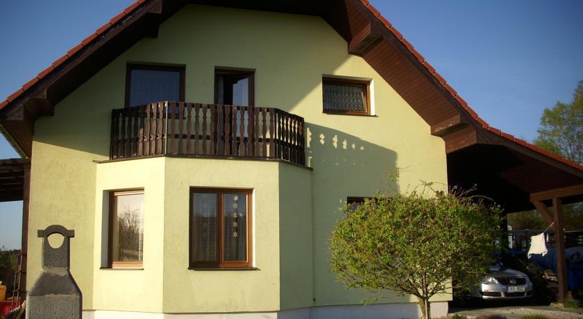 Penzion Jesenice Jesenice  Exteriör bild