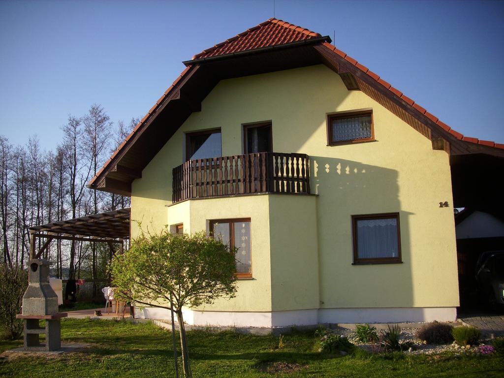 Penzion Jesenice Jesenice  Exteriör bild